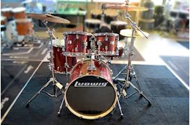 LUDWIG - LCEE20025 ELEMENT EVO DRUMSET 20" RED WINE  SHELLSET B-STOCK