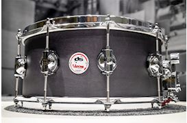 DS DRUM - VENOM 14x6.5" MAPLE SNAREDRUM - CHARCOAL
